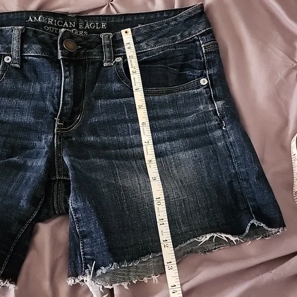 "A.E.O." Jean Shorts 💙 - Picture 8 of 9